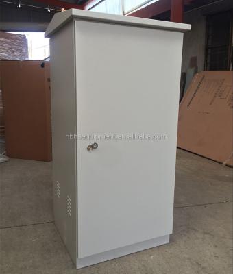 China Waterproof Outdoor Equipment Storage 22U 600*600*1200mm Metal Data Cabinet for sale