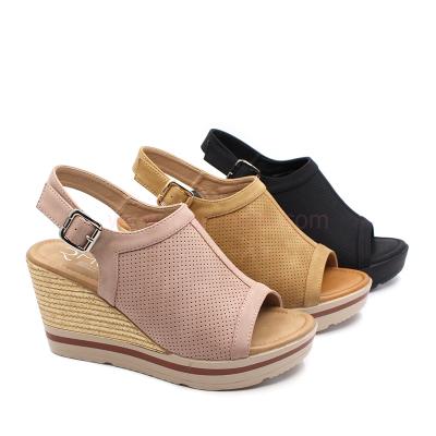 China RMC 2020 Special Deodorization Process Punched Upper Women's Wedge Sandals for sale