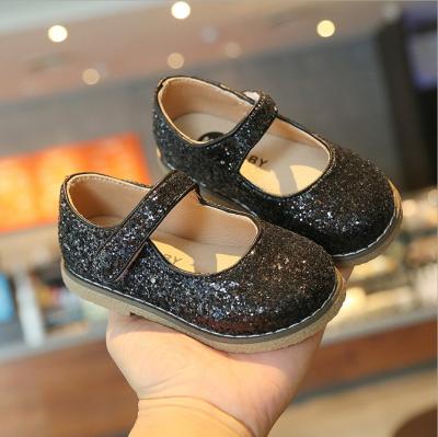 China Little Girl Princess Elegant Glitter Kids Shoes Round Mary Jane Kids Shoes for sale