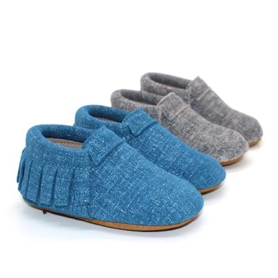 China Anti-slippery import 5 months fancy fringe baby shoes soft unique leather moccasins real for sale