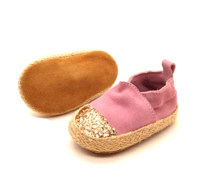 China Anti-slippery Sequins Toes Soft Leather Baby Shoes Sneakers Handmade Handmade Toe Shoes for sale