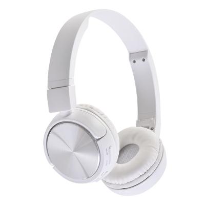 China Bass Wireless On-Ear Foldable Headphones Stereo Headband Quiet Comfort With Noise Canceling Wireless BT5.0 Headphones For Smart Phone for sale