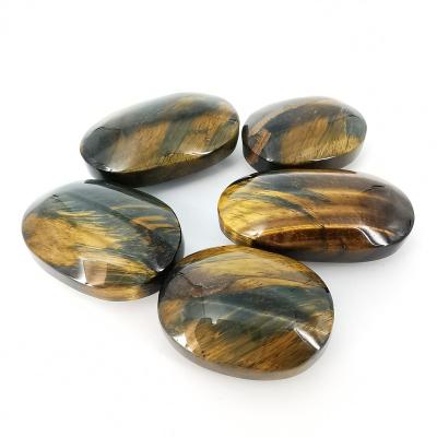 China China whosale promotional high quality fengshui Crystal Spheres Tiger Eye yellow blue palm cut for home decoration and gift for sale