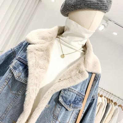 China Anti-Wrinkle Drop Winter Lattice Jacket With Reversible Fur Overcoat Velvet Wear Reversible Casual Outer Faux Fur Thickened Lambswool Coat For Women for sale