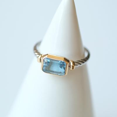 China TRENDY Green Blue Twisted Two Tone Wave Engagement Ring Gemstone Ring In 14K Yellow Gold for sale