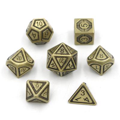 China Game Play Carve Manufacturer Wholesale Dnd Metal RPG Polyhedral Carve 7 Piece Set for sale