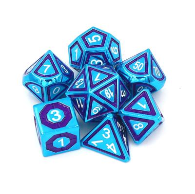 China 2021 Zinc Alloy Gold D4 RPG Game Metal Dice 7pcs Set for sale