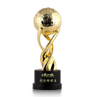 China Custom China World Cup Trophy Soccer Basketball Sport Metal Silver Gold Award Trophies for sale