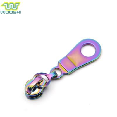 China NO.3 Nickel Free Non Lock Custom Logo Slider Plating Rainbow Color Nylon Zipper Sliders Pull Metal For Handbags for sale