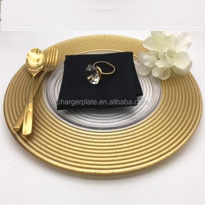 China Viable Wire Design Party Wedding Decoration Manufacturer Glass Charger Plate for sale