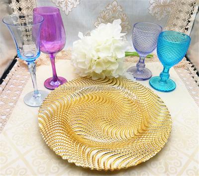 China Factory-direct Sustainable Wedding Party Luxury Cheap Decorative Gold Charger Glass Dish for sale