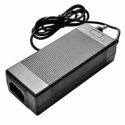 China GRT90-240400 Adapter ROHS Desktop Charger DC AC 96W AC Energy Storage Portable Outdoor Power Supply for sale