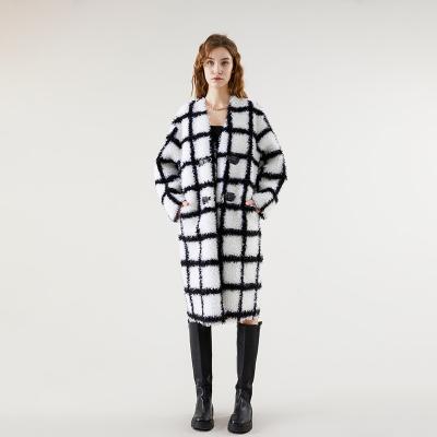 China Anti-wrinkle Y2K Made in China Wholesale Top Quality Girls Faux Fur Woman Coat for sale