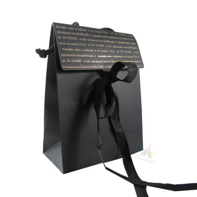 China Custom Recyclable Printing Shopping Paper Bag With Logo Print Crown Win Package for sale