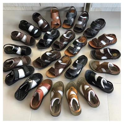 China Fashion trend M18190 factory low price wholesale bulk men's sandals 2023 summer occasion sandals beach men's casual shoes for sale