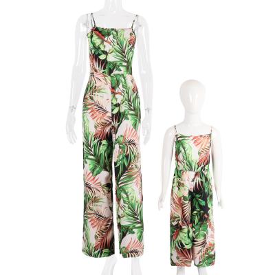 China 100% Guarantee Best Quality Polyester Floral Print Cozy Family Matching Outfits for sale