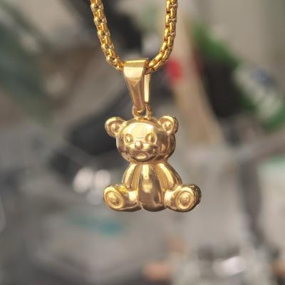 China 2021 FASHIONABLE Hot British Cute Bear Charm Necklace Stainless Steel 18K British Pendant Necklace Gold Plated for sale