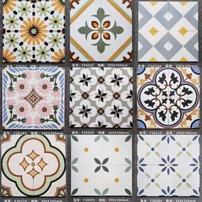 China Wall Tiles Glazed OEM High Gloss Metallic Wall Tiles and Marbles Sale White Porcelain Floor Tiles Kajaria Time Surface Acid Packing for sale