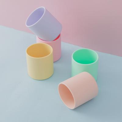 China BPA Free Silicone Water Cups Can Be Washed Food Grade 100% Children's Silicone Water Cups Wholesales for sale