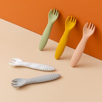 China New Eco-freindly Silicone Threaded Fork Baby Products Environmentally Friendly Edible Material Silicone Fork for sale