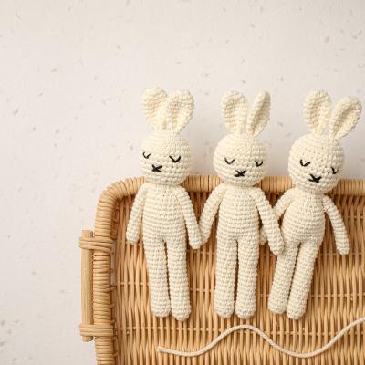 China Toy Crochet Toy Baby Gift soft Bunny Doll Crochet Material Wholesale cute for sale