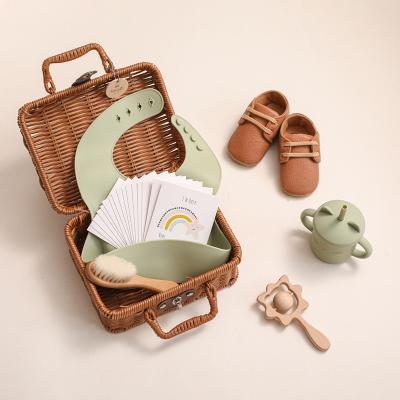 China BPA Free Wooden Milestone Building Block Toy Newborn Retro Gift Box Silicone Baby Bib Bowl Water Cup for sale