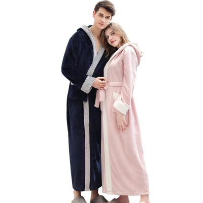 China Luxury 100% Fleece Bathrobe Super Soft High Quality Warm Mens Bathrobes Coral Hotel Fleece Polyester Homewear Bathrobe For Winter for sale