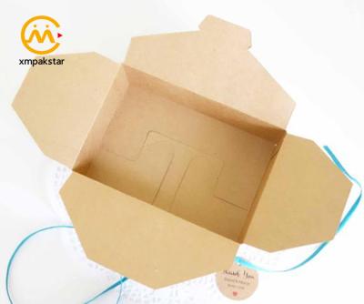 China Recyclable Wholesale Custom Wedding Cake Packaging Kraft Paper Cookie Product Packaging Box for sale