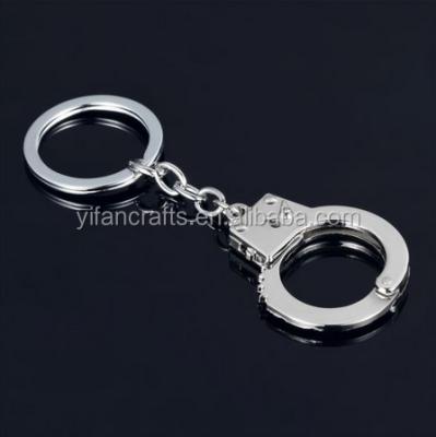 China Promotion Gift Creative Metal 3D Handcuffs 3D Classic Key Chain Key Ring Keyfob Alloy Keychain for sale