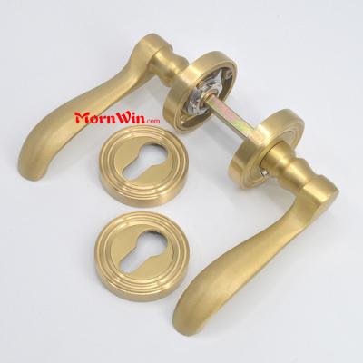 China Modern Gold Polish Decorative Entry Door Lock Brass Handles for sale