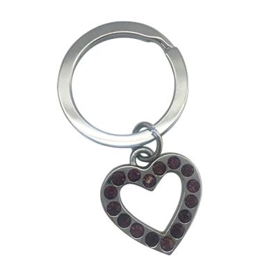 China Factory Direct Selling Custom Zinc Alloy High Quality Heart Shaped Metal Products Home Key / Bar Chain for sale