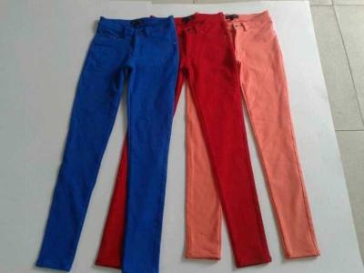 China 17000pcs overstock women brand surplus skinny pants, slim fitting trousers lots inventory for sale