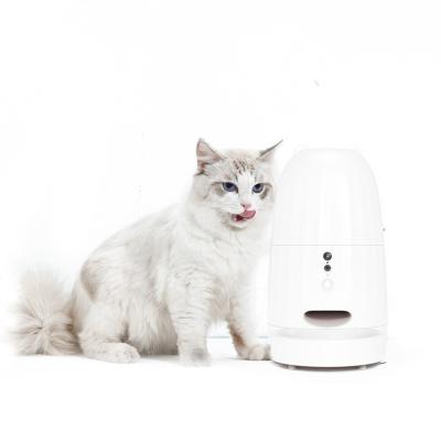 China 2021 Brand New Cat Music ELS Popular Design Auto Camera Automatic Dog Food App Automatic Pet Driver for sale