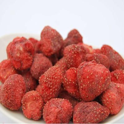 China Strawberry Dry Nutritional Healthy Freeze Dried Fruit for sale