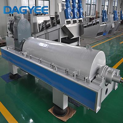 China LW900 3 phase Full Hydraulic Drilling Mud Solids Screw Decanter Centrifuge for sale