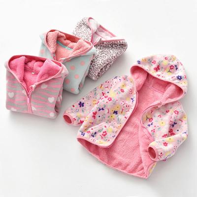 China Cotton girls' flower coat thickened children's plush sweater baby fleece coat autumn and winter lambswool cotton coat new style for sale