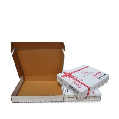 China High Grade Materials Clothing Recycled Paperboard Cardboard Packaging Boxes For Express Shipping for sale