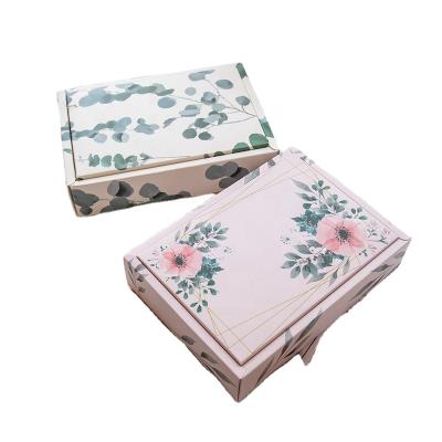 China Recycled Materials 350 GSM White Card Gift Box Packaging Box For Thank You Cards for sale