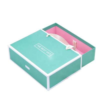 China Recycled Materials Factory Price Recycled Pull Out Box Packaging Scarf Clothes Wedding Gift Drawer Box With Ribbon for sale