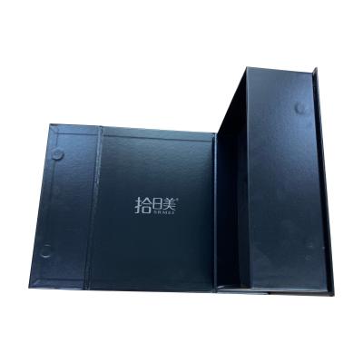 China Recycled Materials Matt Black Luxury Flap Lid Packaging Cardboard Large Magnetic Gift Boxes Custom Magnetic Closure Gift Boxes With Magnetic Lid for sale