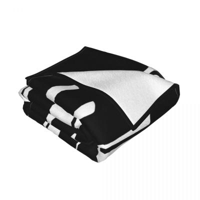 China Wholesale Customization Micro Fleece Promotional Throw Blanket Popular Soft Anti-pilling for sale