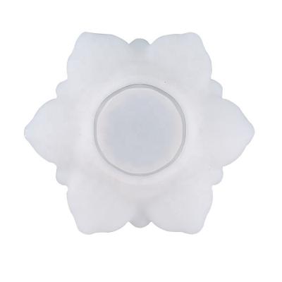 China Sustainable Handmade Lotus Flower Drop Glue Candle Holder Mold for sale