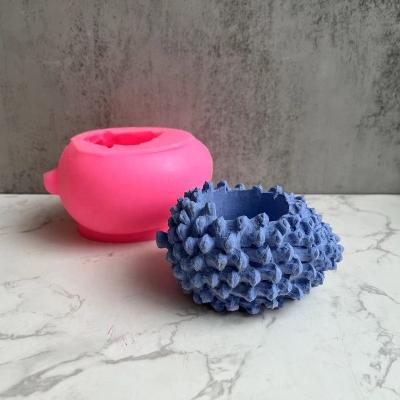 China Hot Selling Viable Pine Cones Decorated Christmas Silicone Succulent Planting Concrete Planter Flower Pot Molds For Concrete Planters for sale