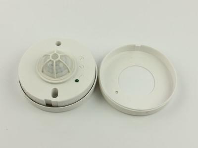 China High Sensitivity 360° PIR Ceiling Motion Sensor Switch With 3 Detector for sale