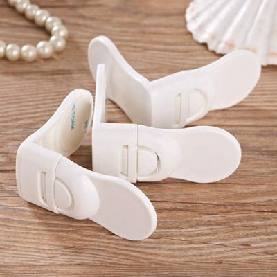 China Baby Lock Set Fridge Protector Drawer Kids Safety Lock Baby Anti-Pinch Right Angle Hands Cupboard Locks White for sale