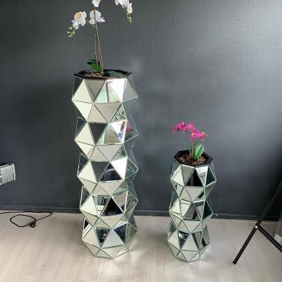 China Decorative Customized Modern Homel Vase Mirrored Flower Vase For Home Decoration for sale