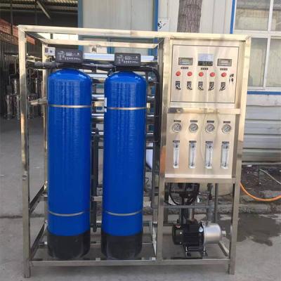 China Equipo de tratamiento de agua por ósmosis inversa de una sola etapa de 2 toneladas para la purificación del agua en venta