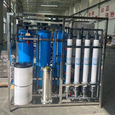 China 2 Ton Professional Ultra Filtration Equipment For Mineral And Drinking Water Made for sale