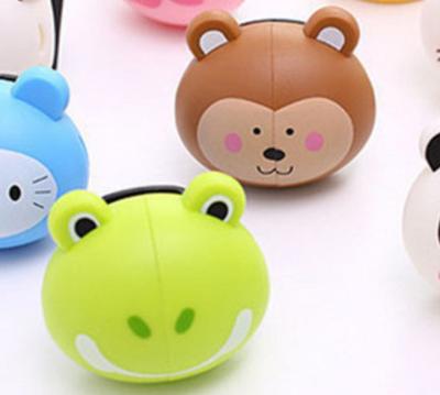 China Wall Mounted Suction Kids Toothbrush Holder Wall Mounted Kids Toothbrush Holders / Covers Cute Animal Designs for sale