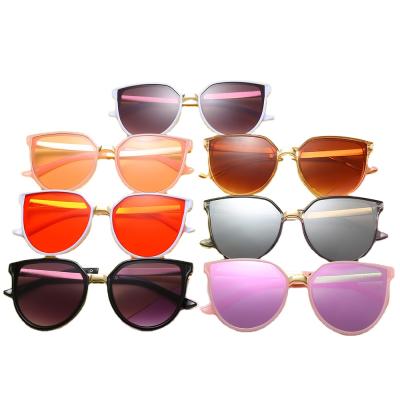 China High quality uv400 sunglasses kids fashion sunglasses girls boys trendy cheap promotional sunglasses for sale